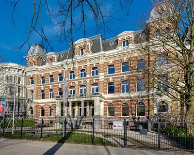 Bureau Brenner Paint à Rotterdam